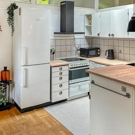 Semesterbostad 3 Bedroom Pet Friendly In Græsted