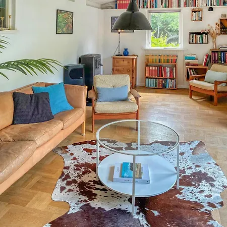 3 Bedroom Pet Friendly In Græsted