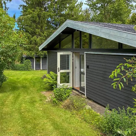 Pet Friendly Home In Graested With Sauna Feriehus Græsted
