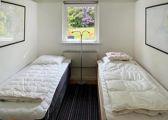 3 Bedroom Pet Friendly In *