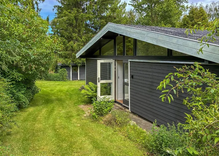 3 Bedroom Pet Friendly In Semesterbostad Græsted